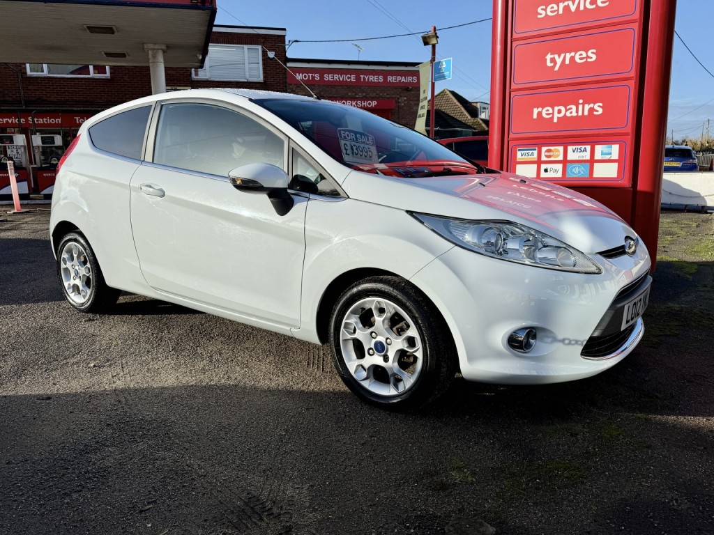 FORD FIESTA 1.2 Zetec