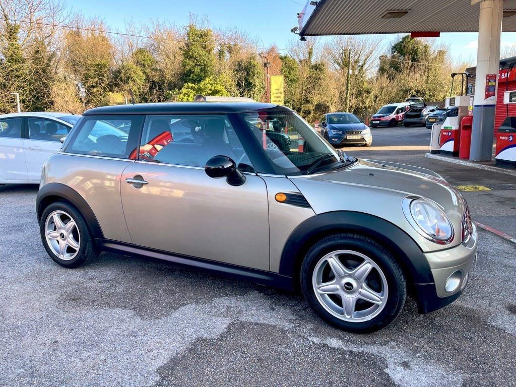 MINI HATCH COOPER SOLD