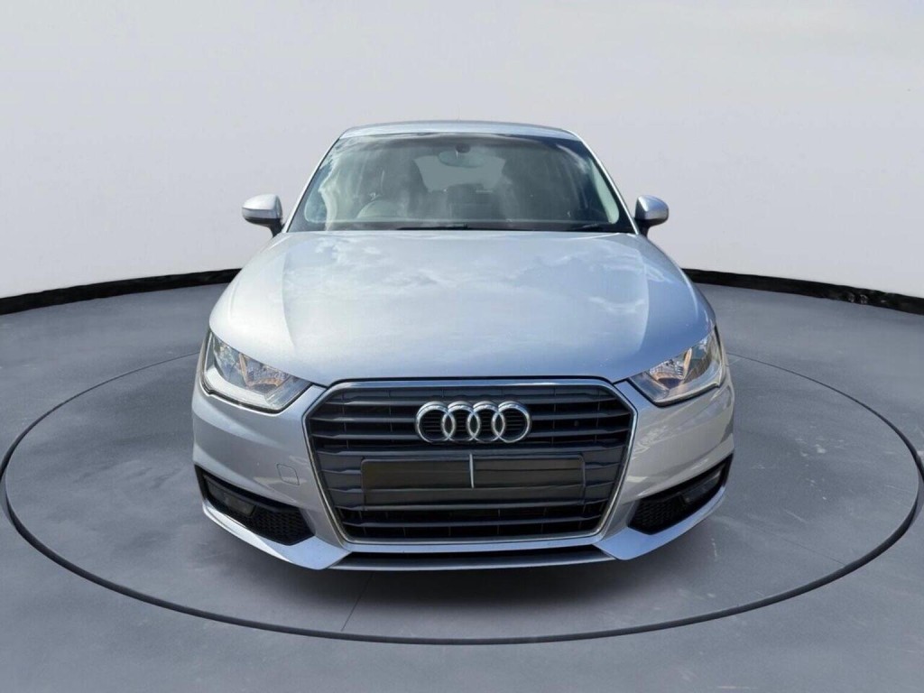 AUDI