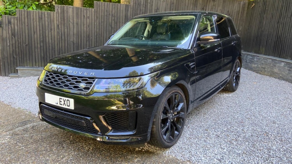 View LAND ROVER RANGE ROVER SPORT 3.0 D300 MHEV HSE Silver