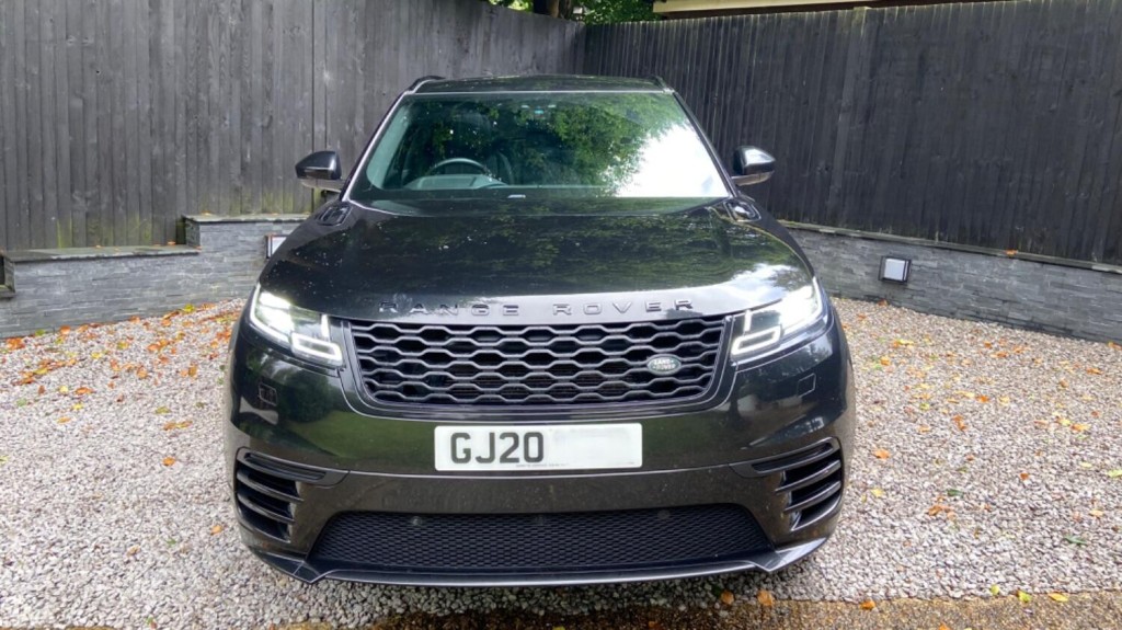 View LAND ROVER RANGE ROVER VELAR 2.0 D180 R-Dynamic S