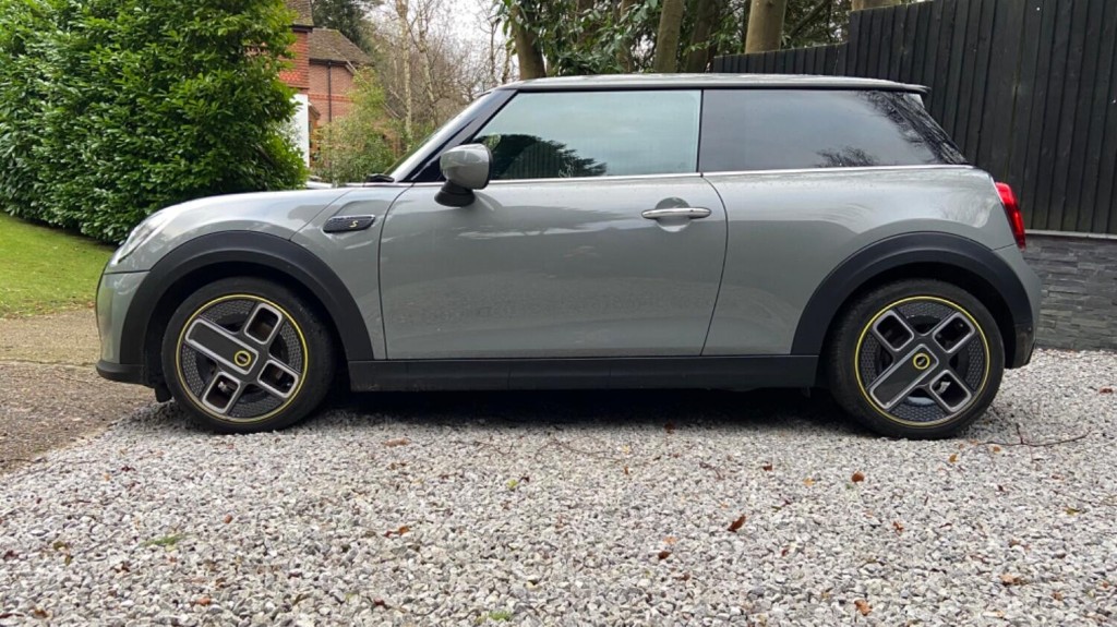 View MINI ELECTRIC Electric Level 2