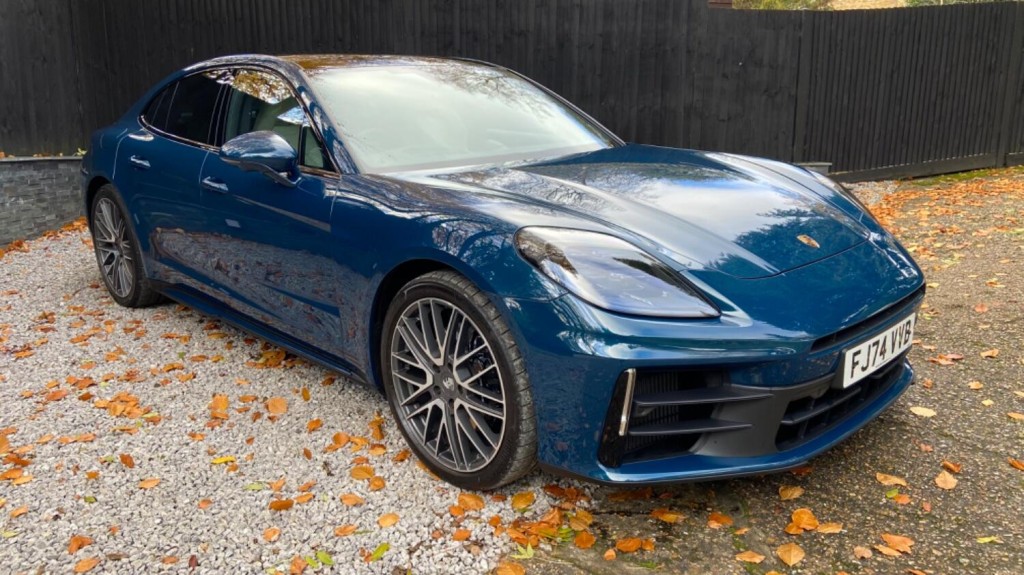 View PORSCHE PANAMERA 2.9 V6 4