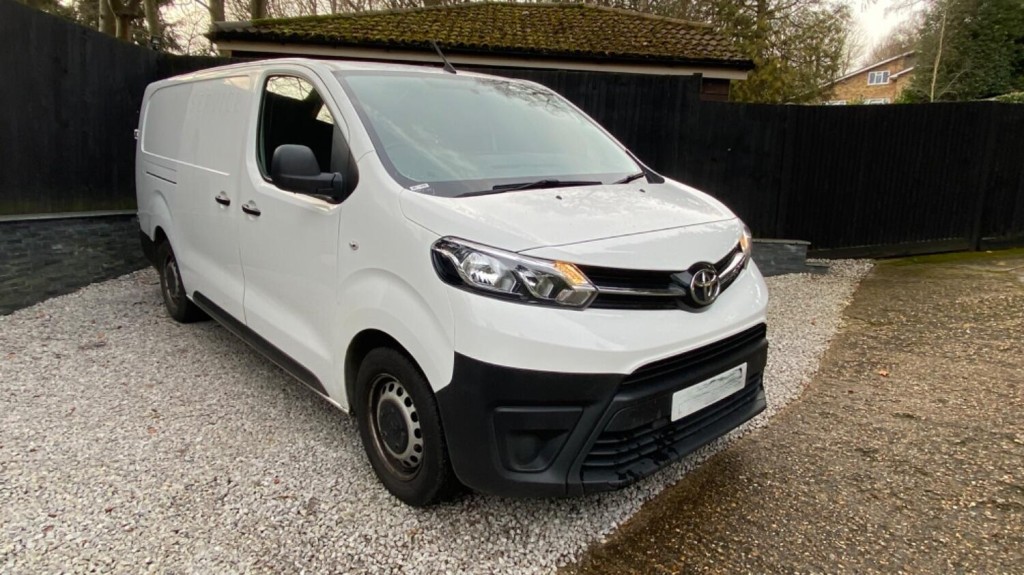 View TOYOTA PROACE 2.0 D Active