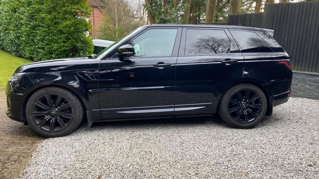 View LAND ROVER RANGE ROVER SPORT 3.0 SD V6 HSE