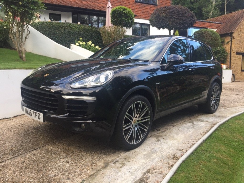 View PORSCHE CAYENNE 3.0 S