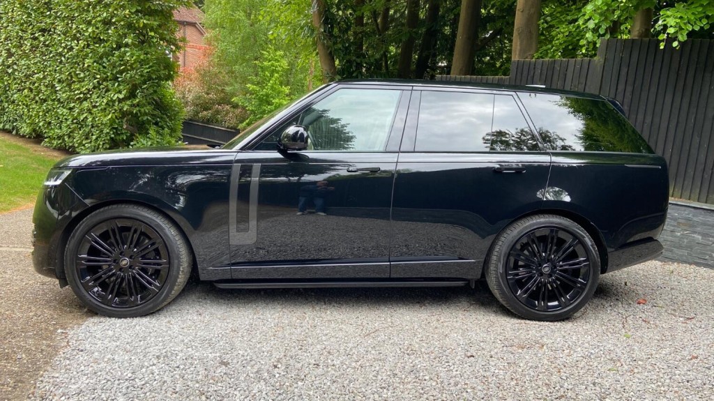 LAND ROVER RANGE ROVER