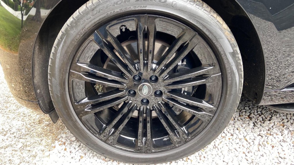 LAND ROVER RANGE ROVER