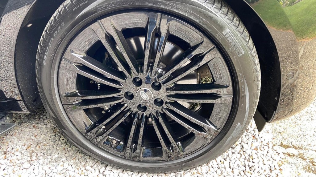 LAND ROVER RANGE ROVER