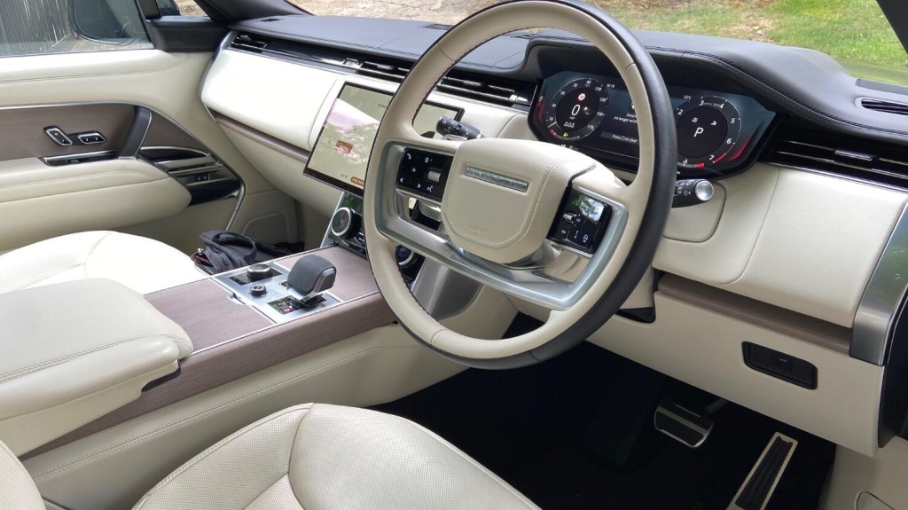 LAND ROVER RANGE ROVER