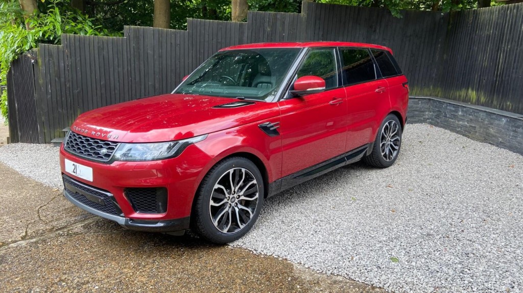 View LAND ROVER RANGE ROVER SPORT 3.0 D300 MHEV HSE Silver