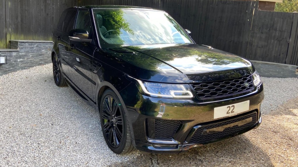 View LAND ROVER RANGE ROVER SPORT 3.0 D300 MHEV HSE Dynamic Black