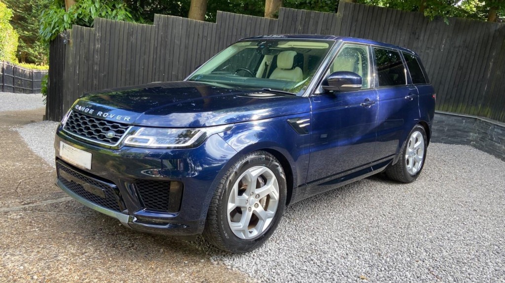 View LAND ROVER RANGE ROVER SPORT 3.0 P400 MHEV HSE