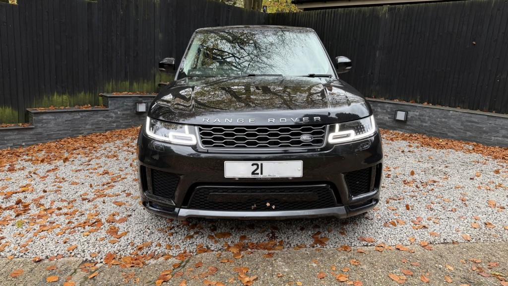 View LAND ROVER RANGE ROVER SPORT 3.0 D300 MHEV HSE Silver