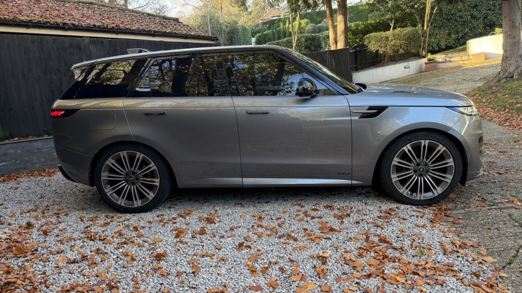 View LAND ROVER RANGE ROVER SPORT 3.0 D300 MHEV Autobiography