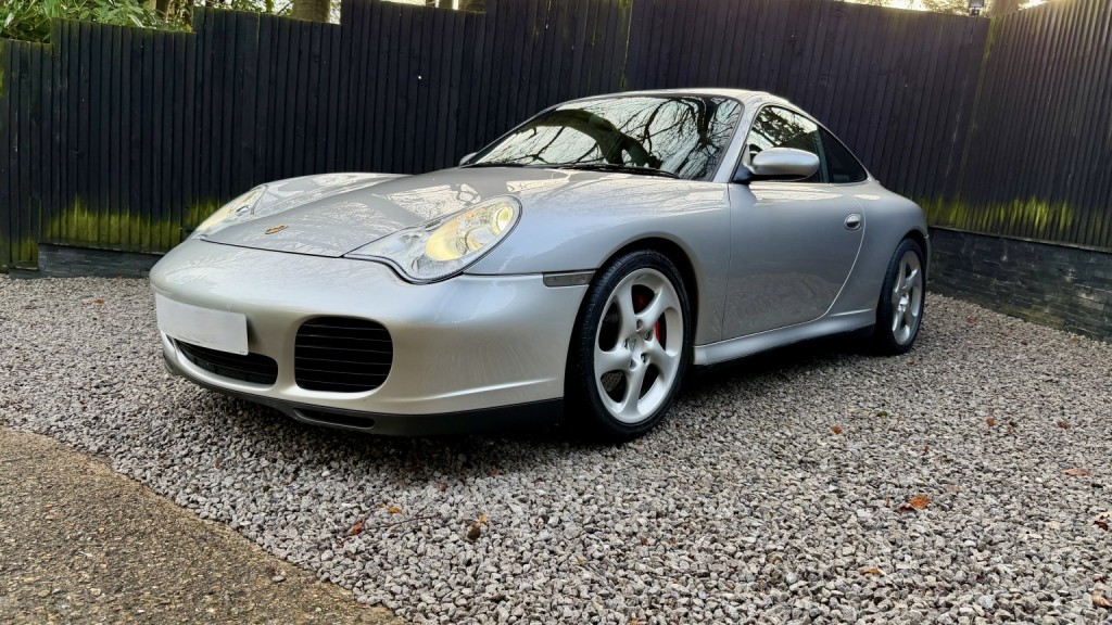 View PORSCHE 911 3.6 996 Carrera 4S