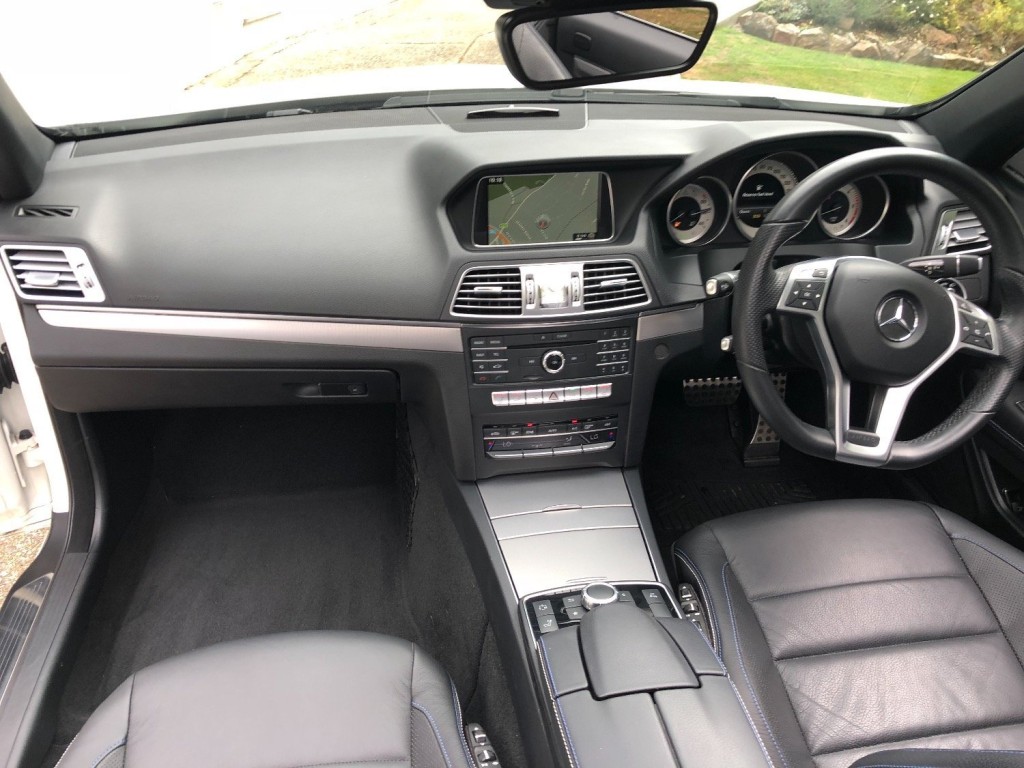 MERCEDES-BENZ E CLASS