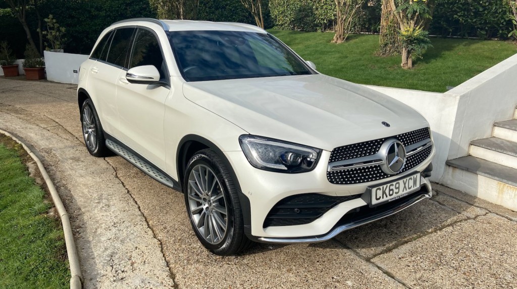 View MERCEDES-BENZ GLC 300d AMG Line Premium