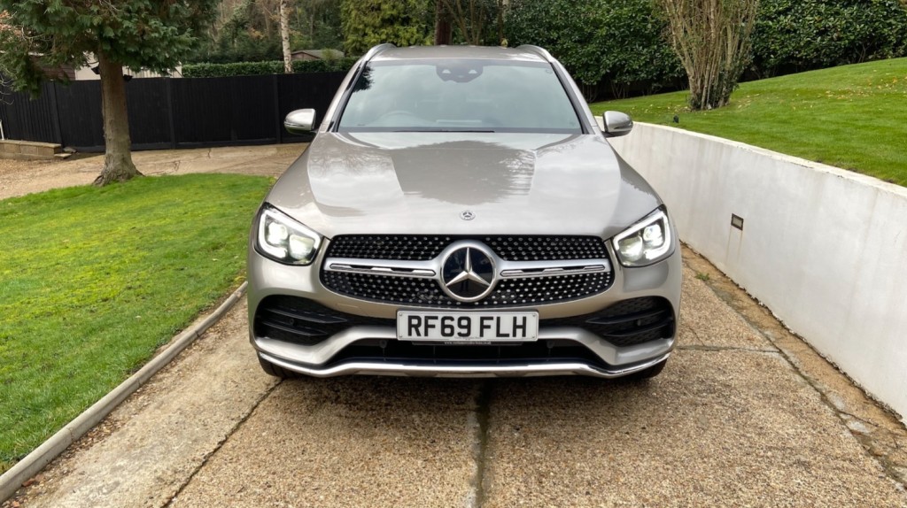 View MERCEDES-BENZ GLC 220d 4Matic AMG Line 9G -Tronic