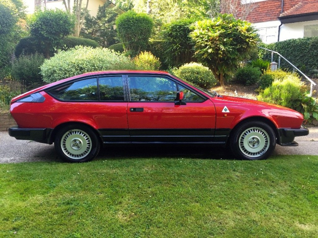View ALFA ROMEO GTV Alfetta
