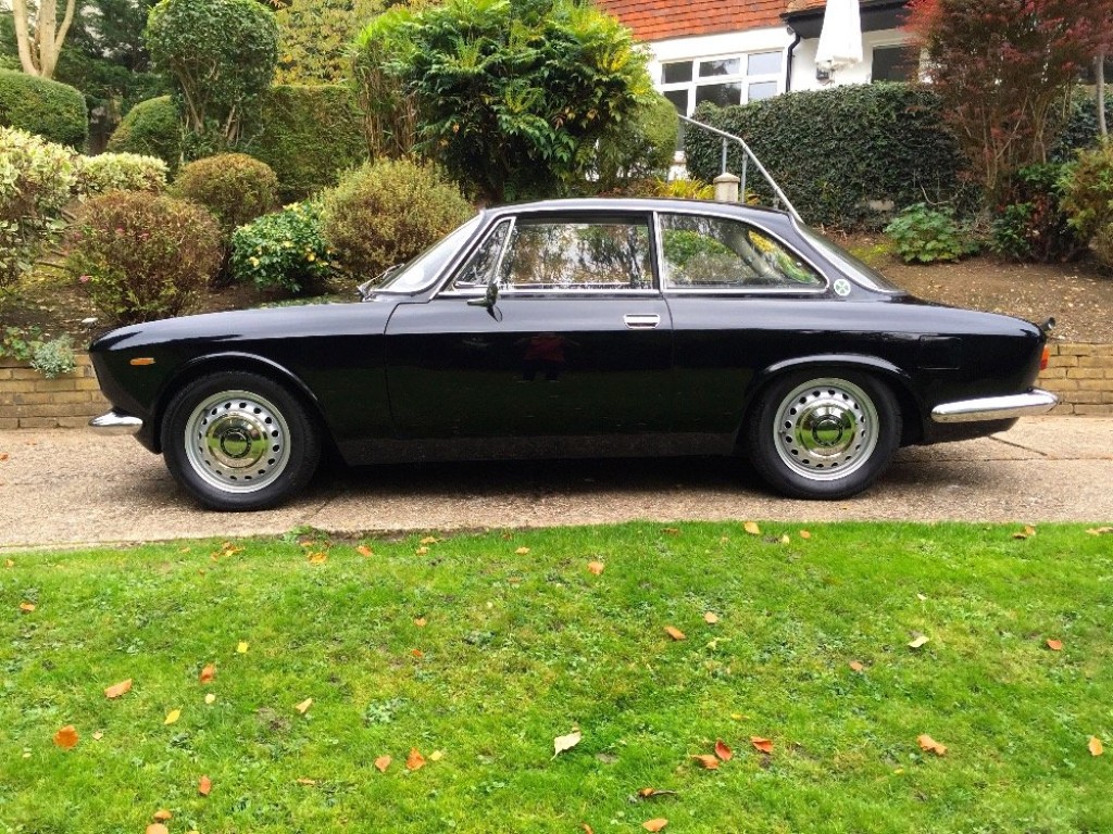 View ALFA ROMEO GIULIA GT sprint Veloce
