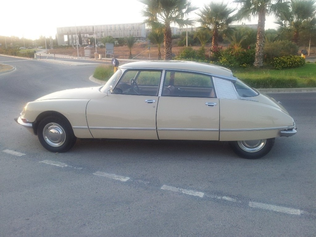 View CITROEN DS Super