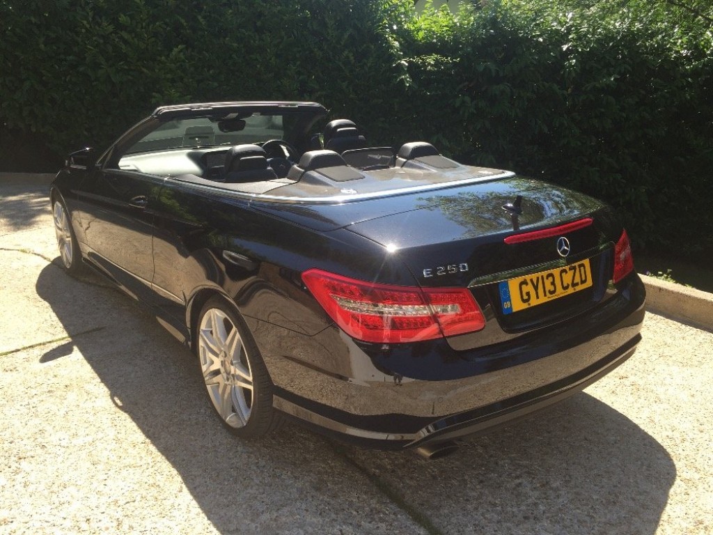 MERCEDES-BENZ E CLASS