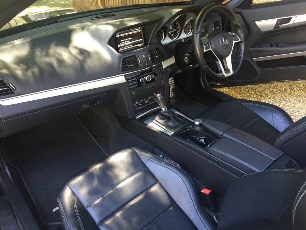 MERCEDES-BENZ E CLASS