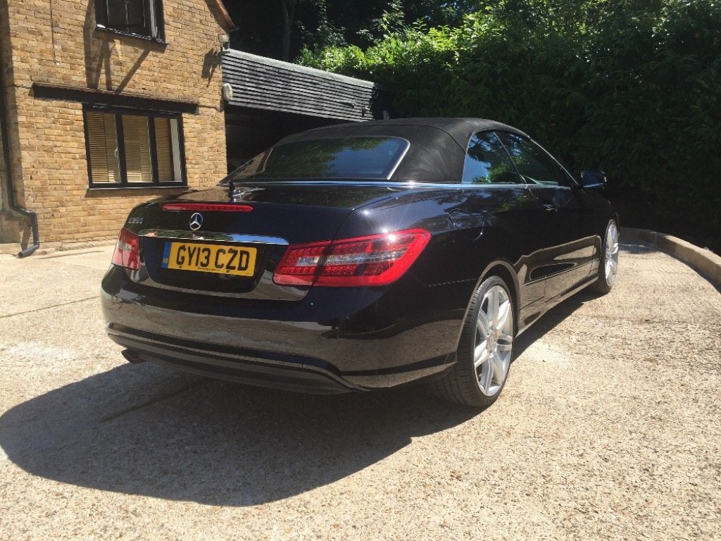 MERCEDES-BENZ E CLASS