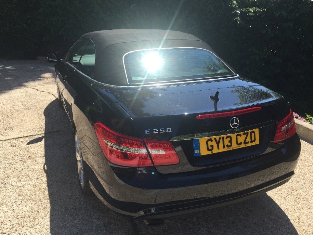 MERCEDES-BENZ E CLASS