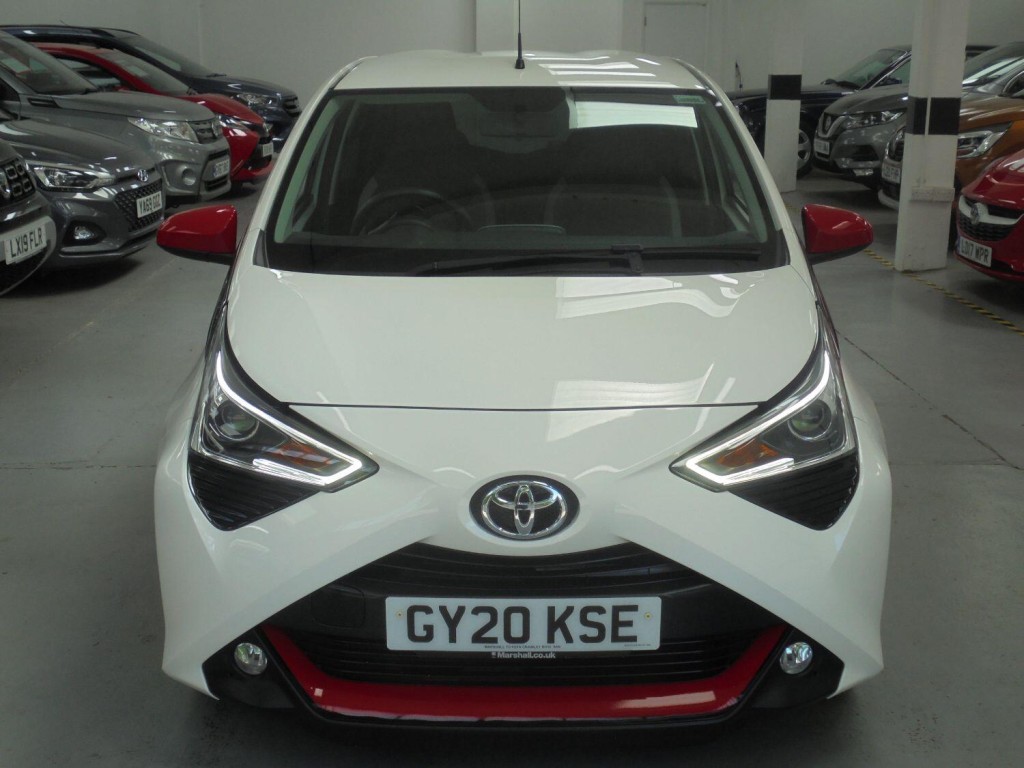 View TOYOTA AYGO 1.0 VVT-i x-trend Petrol 5 Door Apple Car Play
