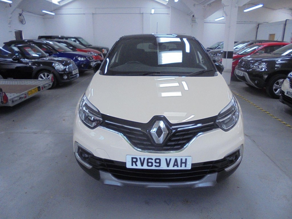View RENAULT CAPTUR 1.3 S Edition TCe SAT NAV