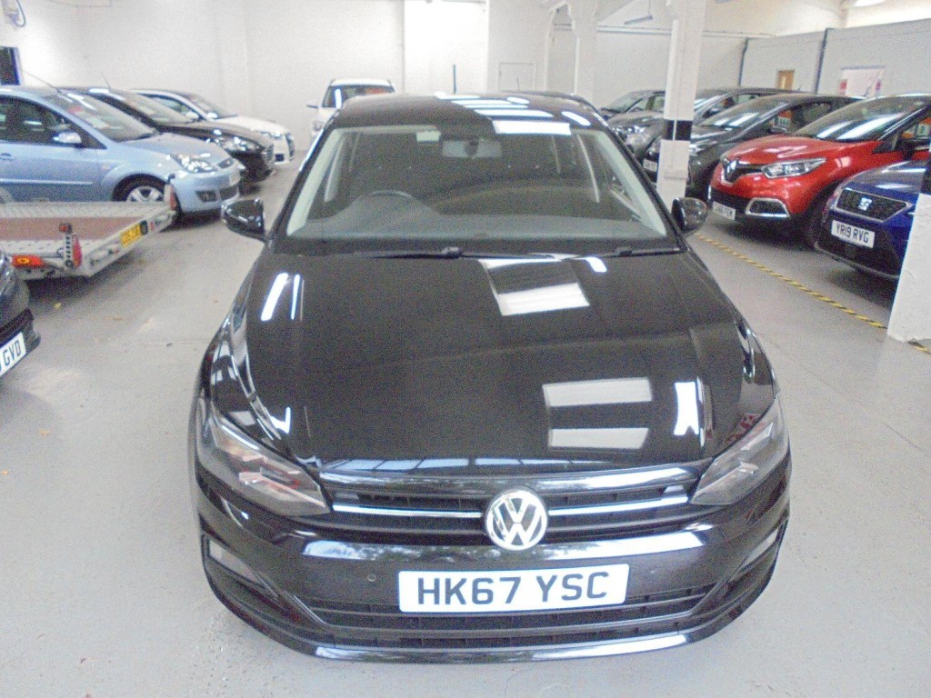 View VOLKSWAGEN POLO 1.0 TSI Petrol SE APPLE CAR PLAY