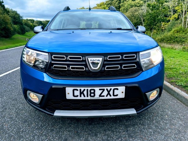 View DACIA SANDERO STEPWAY 0.9 Stepway Ambiance TCe 90