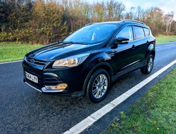 View FORD KUGA 2.0 TDCi Titanium