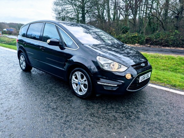 View FORD S-MAX 2.0 TDCi Titanium