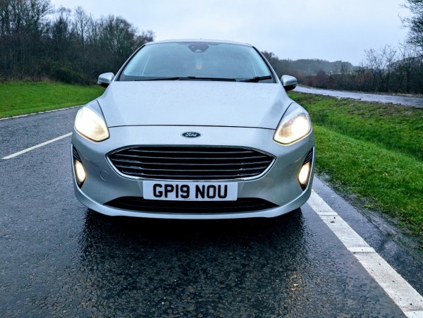 View FORD FIESTA 1.0 T EcoBoost Titanium