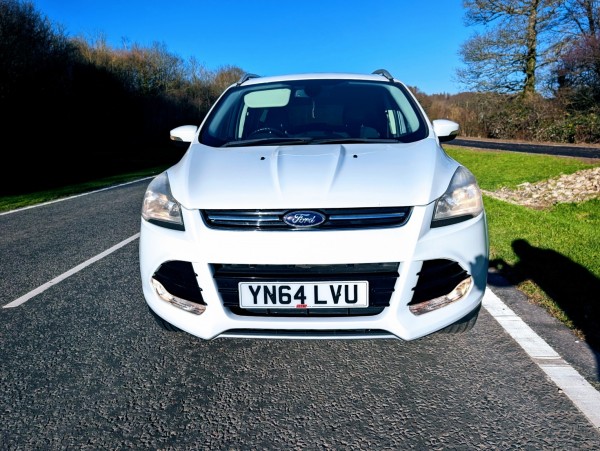 View FORD KUGA 2.0 TDCi Titanium