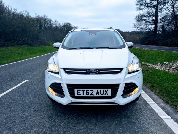 View FORD KUGA 2.0 TDCi Titanium X