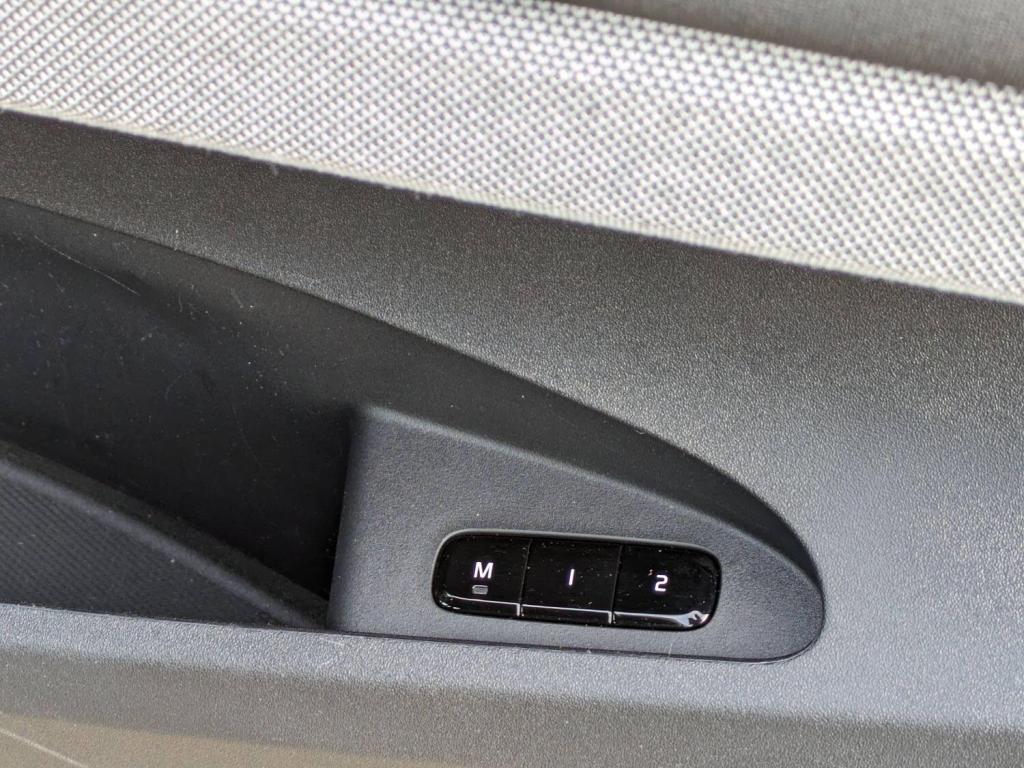 POLESTAR POLESTAR 2