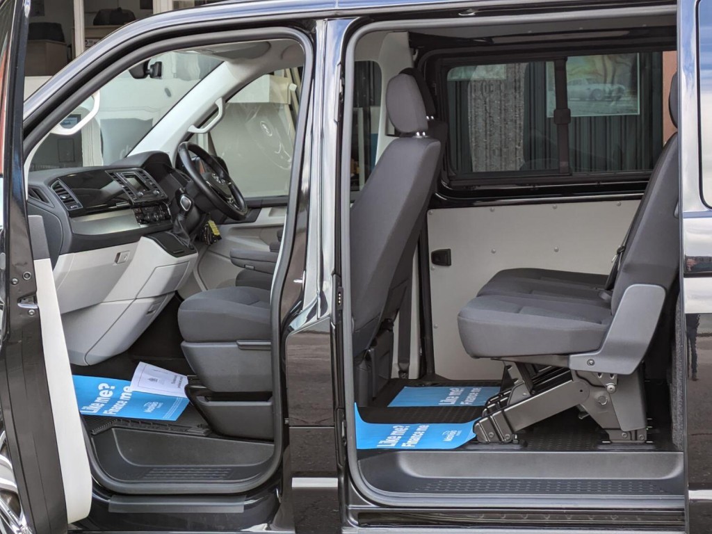 VOLKSWAGEN TRANSPORTER