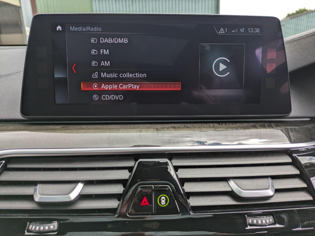 BMW 6 SERIES