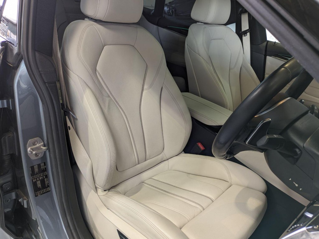BMW 6 SERIES