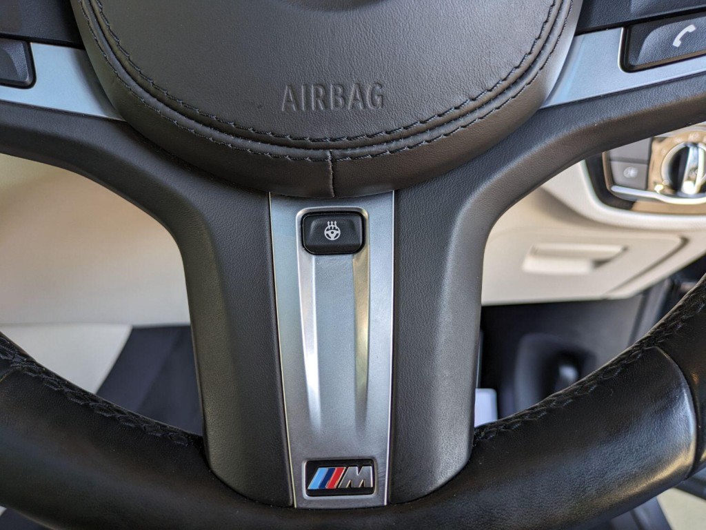 BMW 6 SERIES
