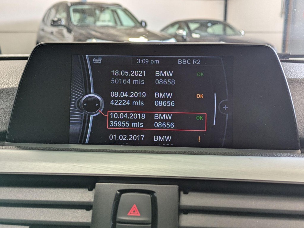 BMW 3 SERIES