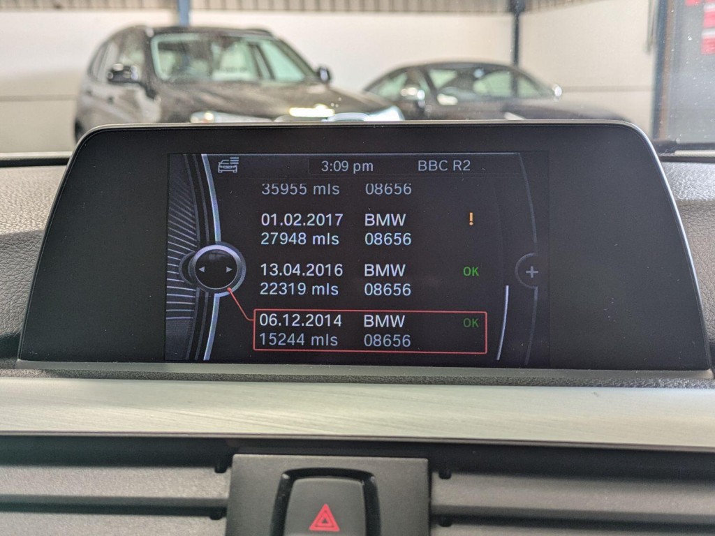 BMW 3 SERIES