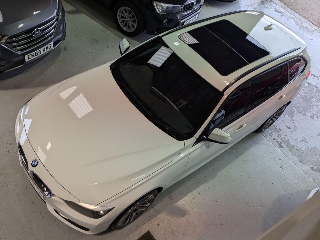 BMW 3 SERIES