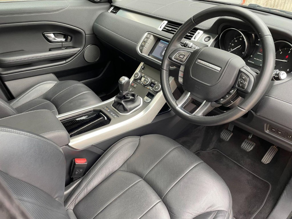 LAND ROVER RANGE ROVER EVOQUE