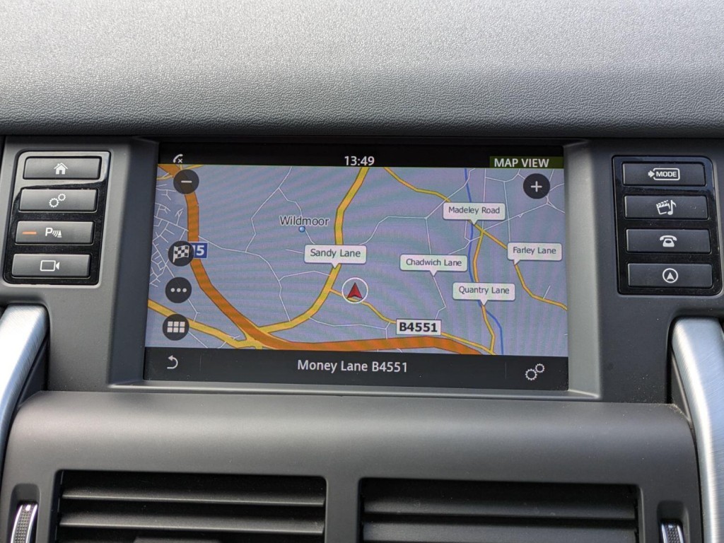 View LAND ROVER DISCOVERY SPORT 2.0 eD4 SE Tech. PAN ROOF. XENON PACK. REAR CAMERA. LANE ASSIST. HEATED SEATS. SAT NAV. SERVICE HIST