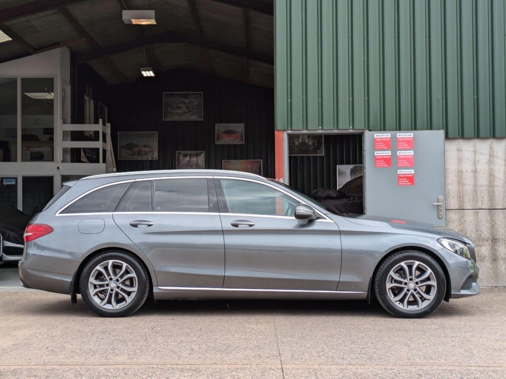 MERCEDES-BENZ C CLASS